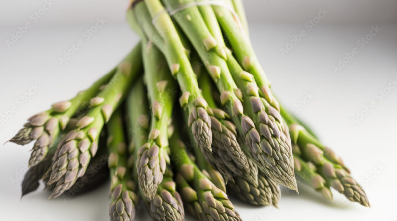 botte d'asperges verte, légumes, fond blanc